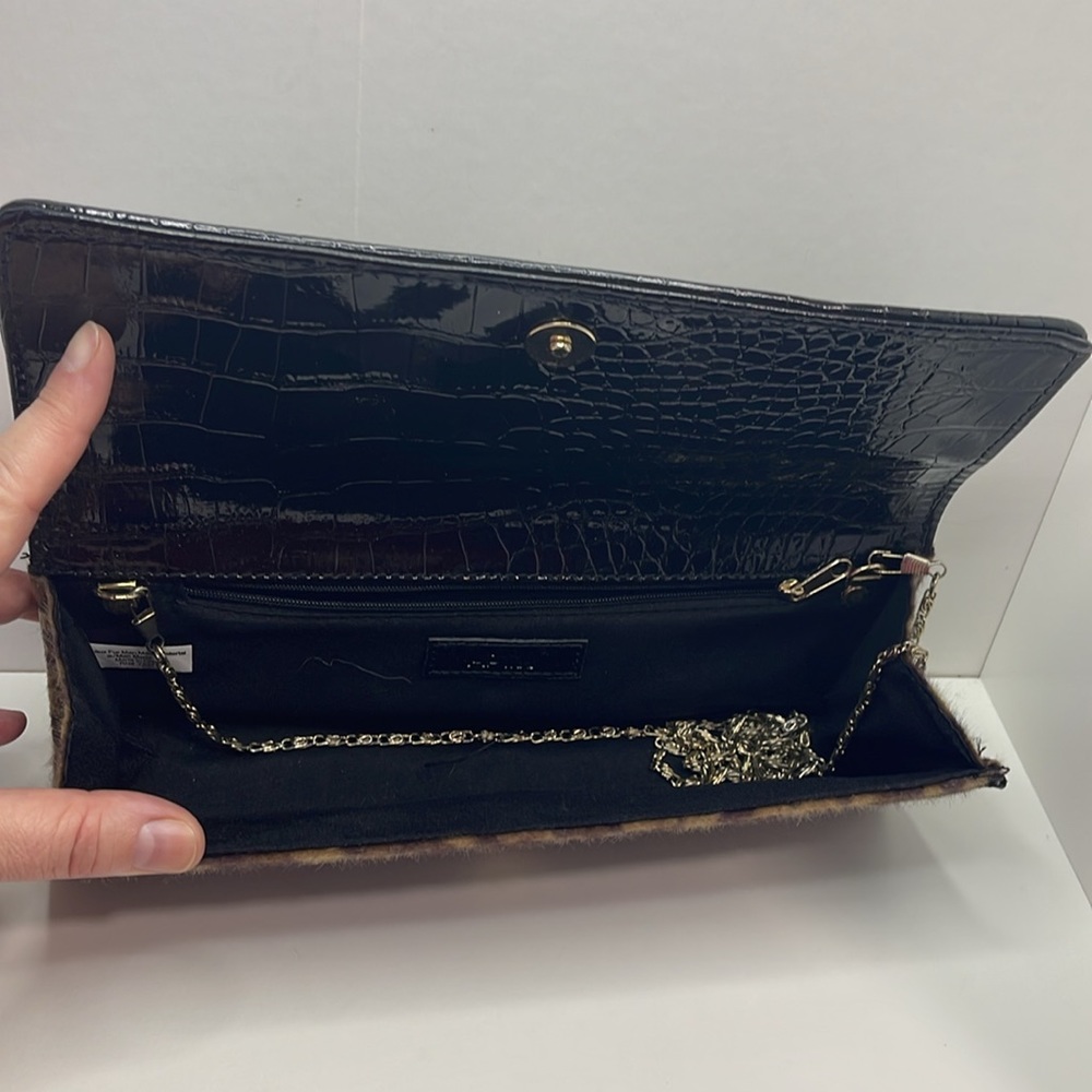 Brown Leopard Print Clutch - Picture 8 of 11